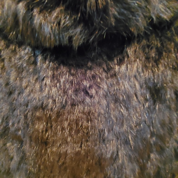 June Black Rabbit Vest*NEW - Picture 4 of 5